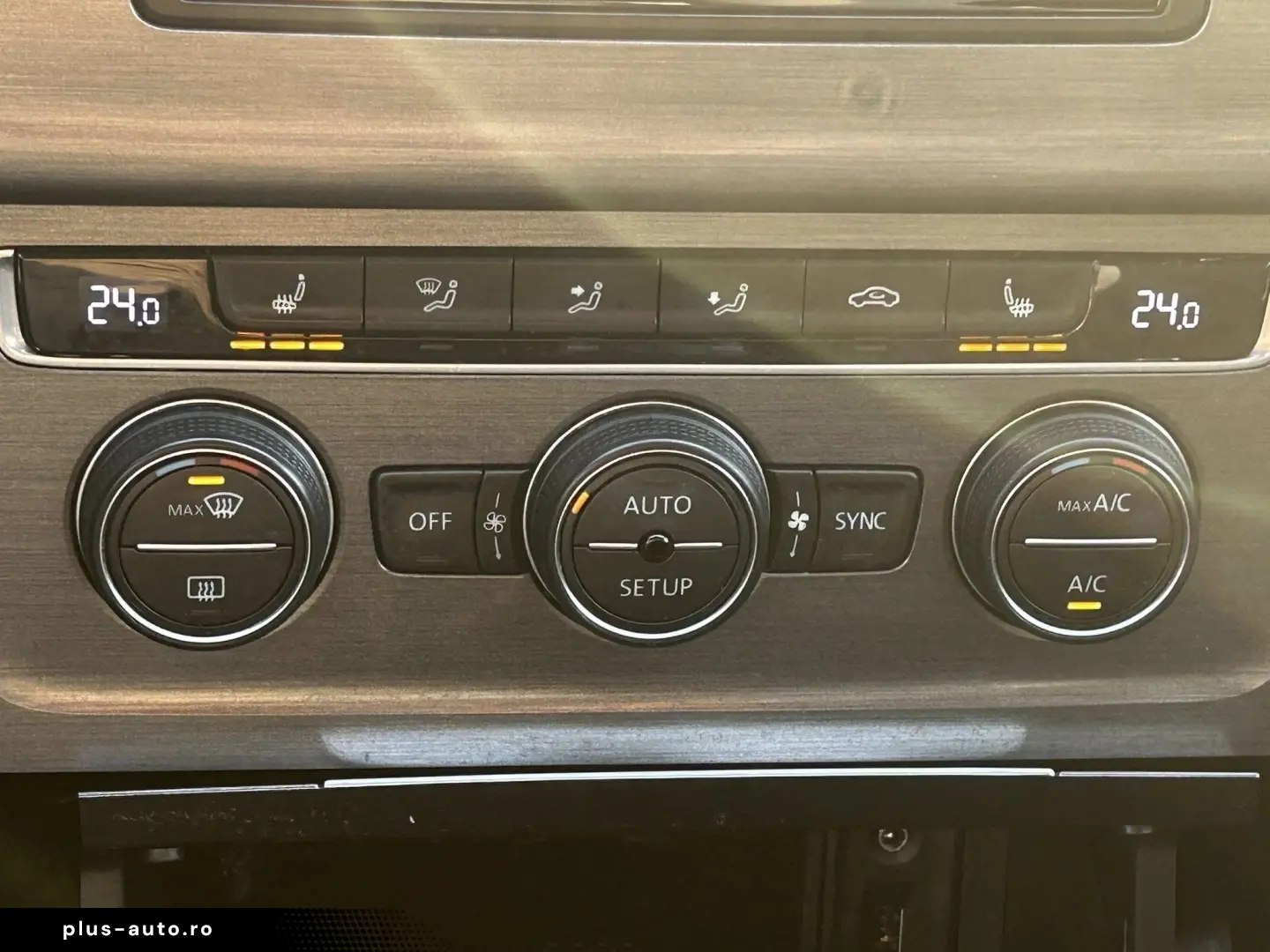 VOLKSWAGEN GOLF VII 2013