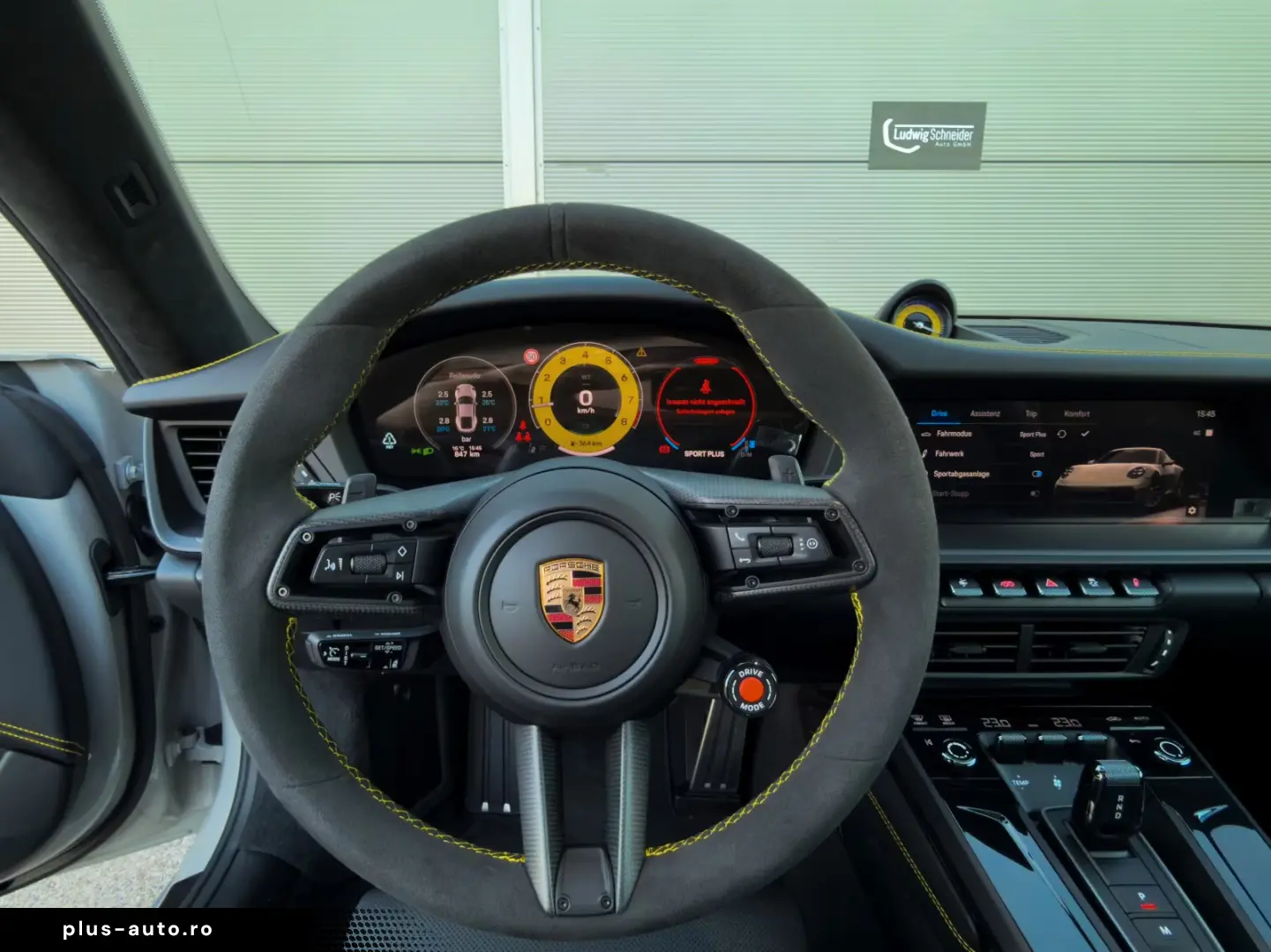 Porsche 992 .2 4 GTS  Pano Lift Alcant Carbon