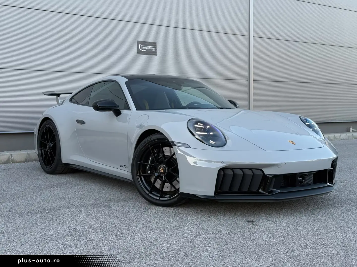 Porsche 992 .2 4 GTS  Pano Lift Alcant Carbon