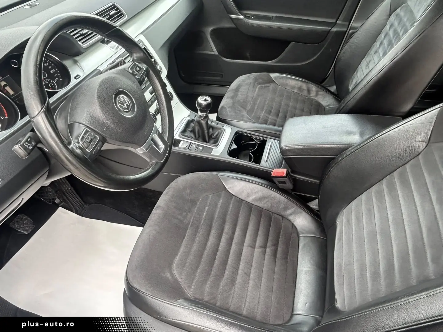 Volkswagen Passat B7 2012 HighLine 2.0 TDI