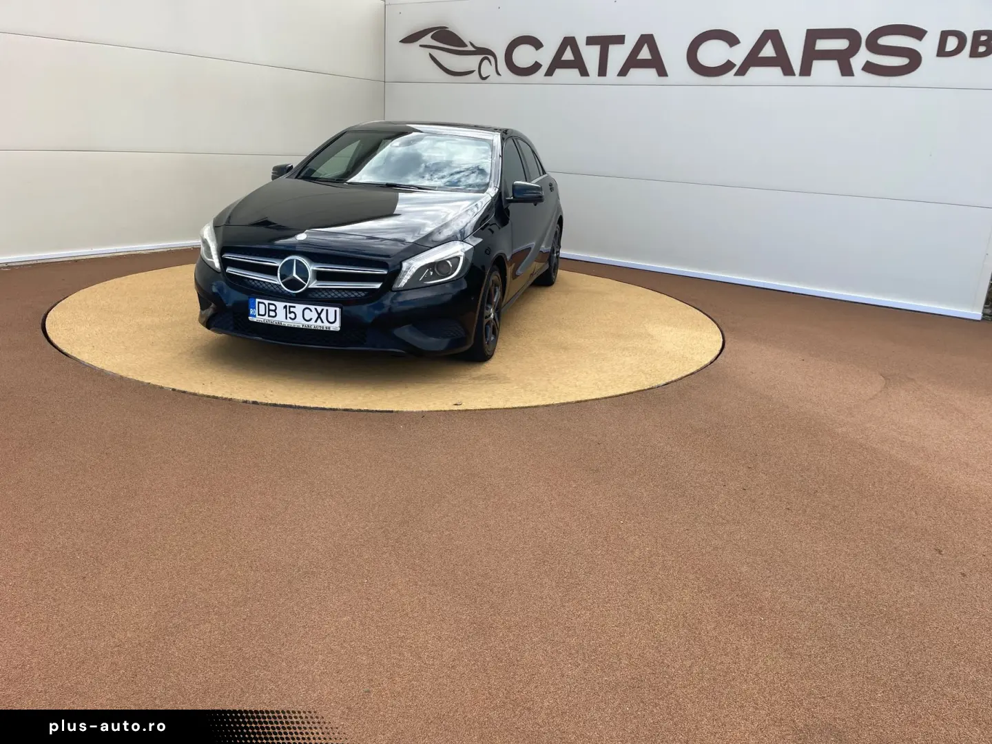 Mercedes-Benz A-220