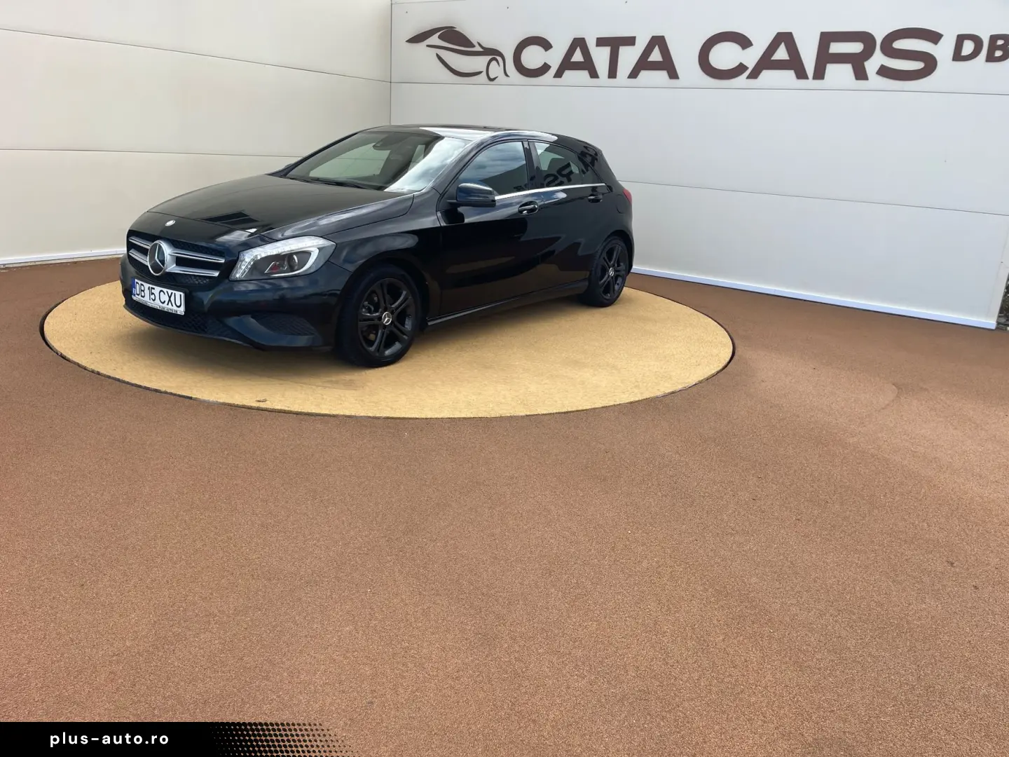 Mercedes-Benz A-220