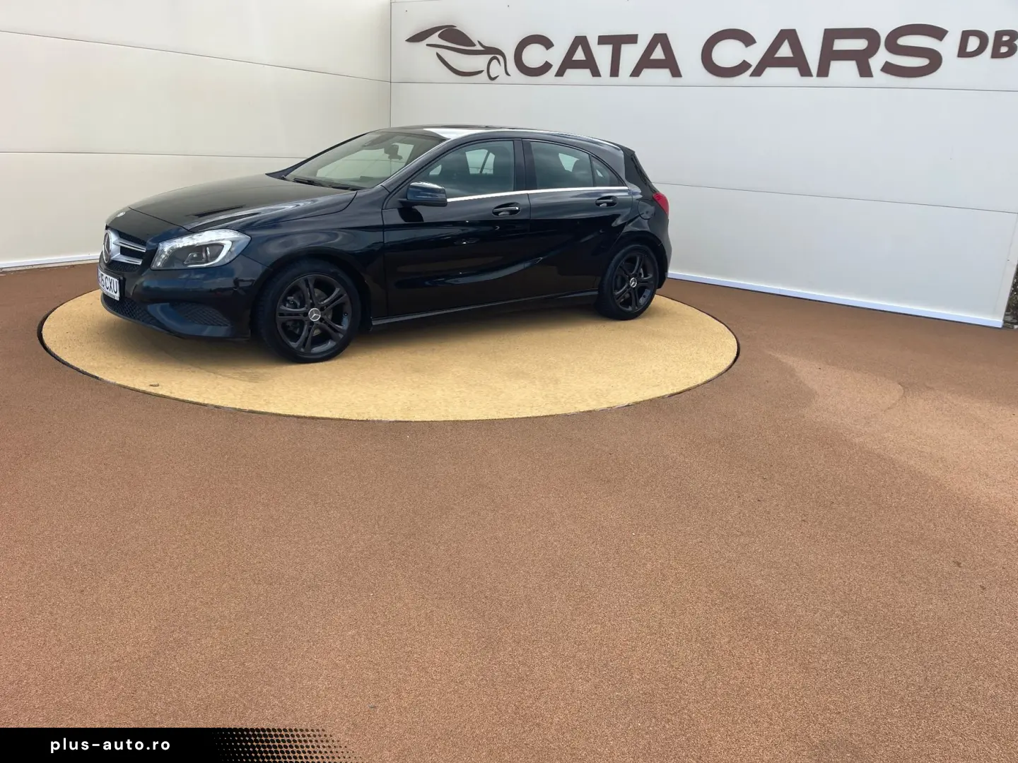 Mercedes-Benz A-220