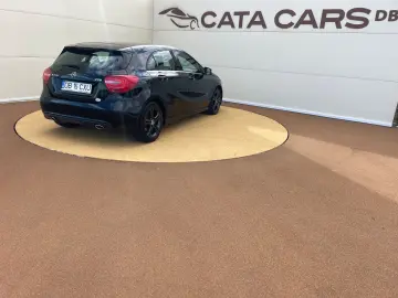 Mercedes-Benz A-220