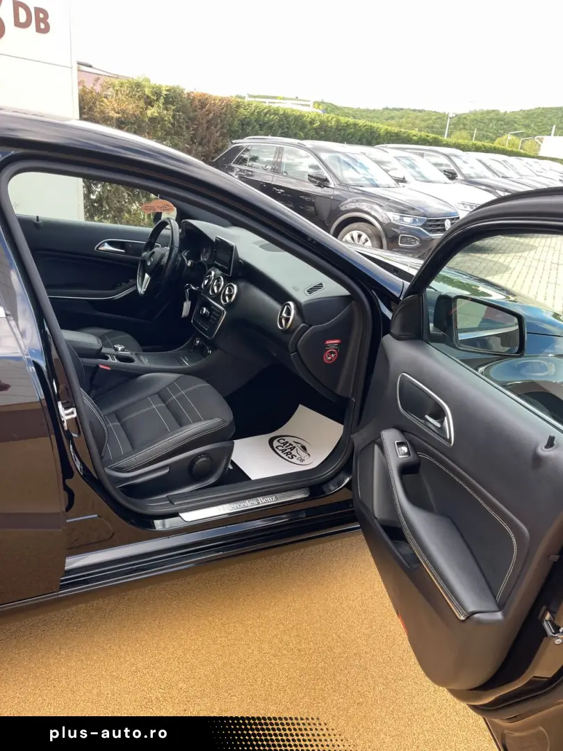 Mercedes-Benz A-220