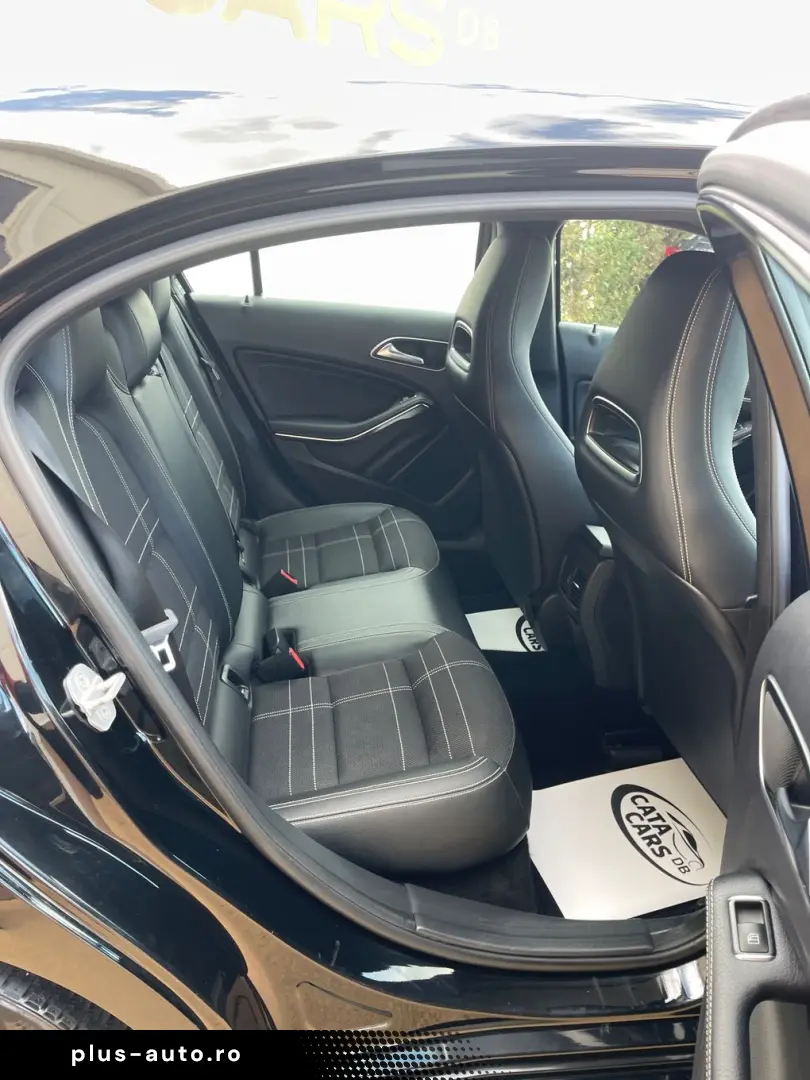 Mercedes-Benz A-220