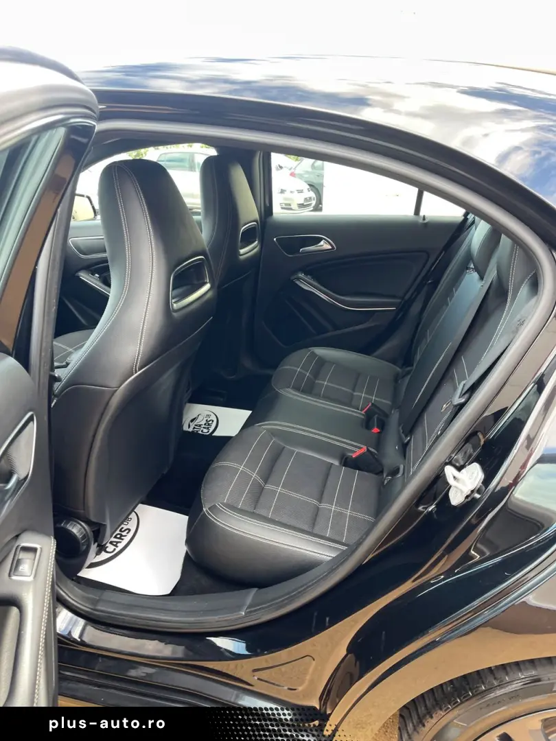 Mercedes-Benz A-220