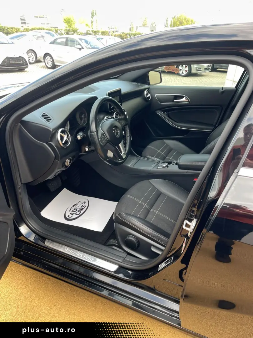 Mercedes-Benz A-220