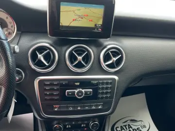 Mercedes-Benz A-220