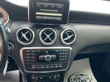 Mercedes-Benz A-220