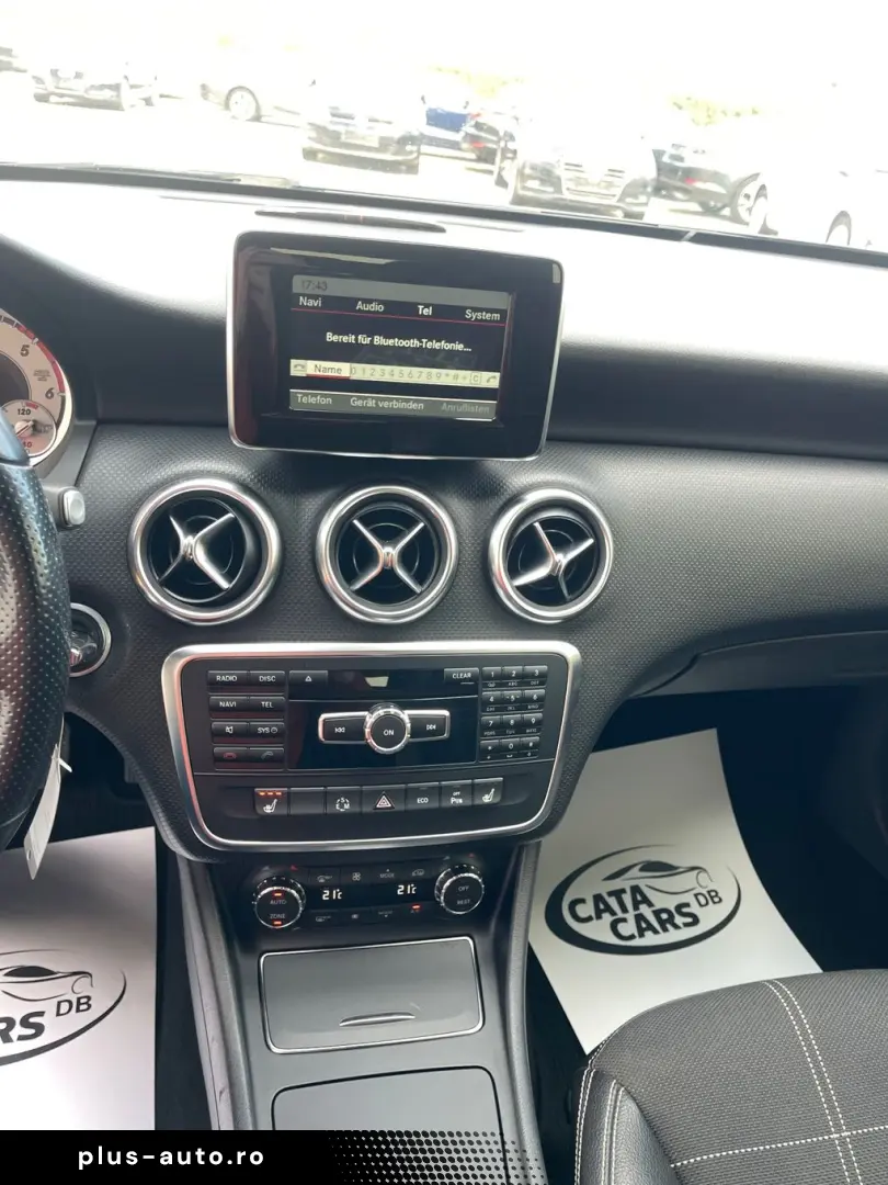 Mercedes-Benz A-220