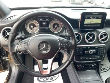 Mercedes-Benz A-220