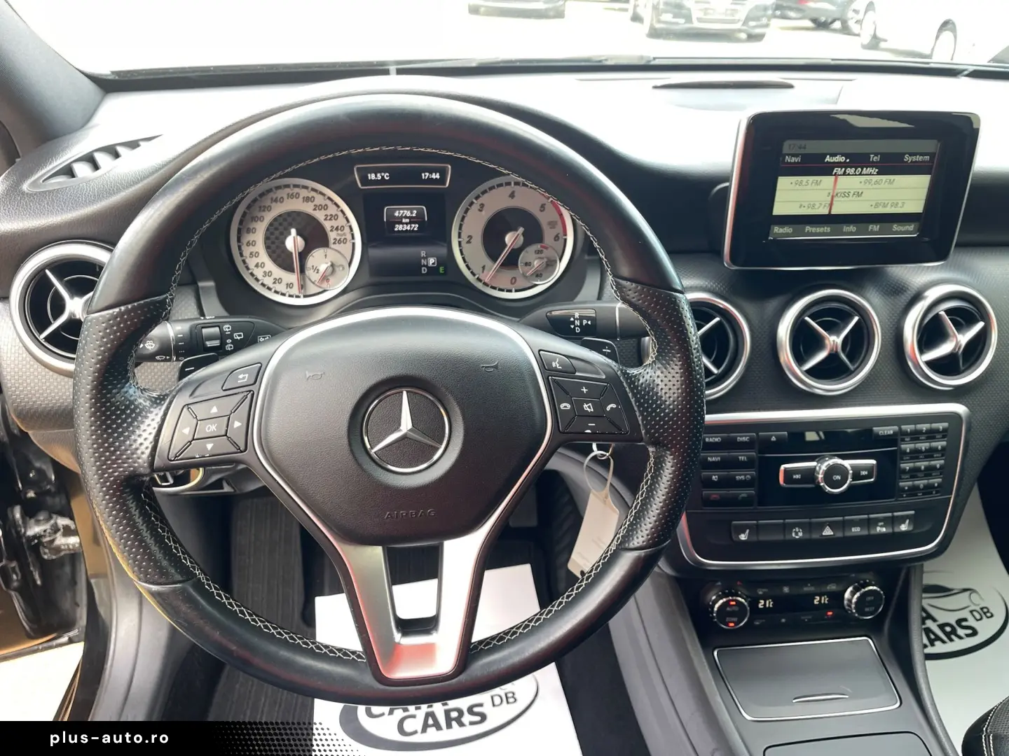 Mercedes-Benz A-220