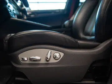 Porsche Macan 2.0 PDK