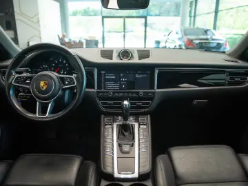 Porsche Macan 2.0 PDK