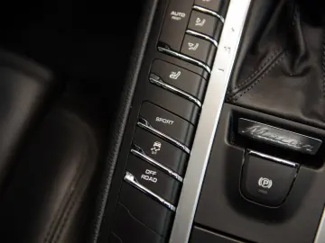 Porsche Macan 2.0 PDK