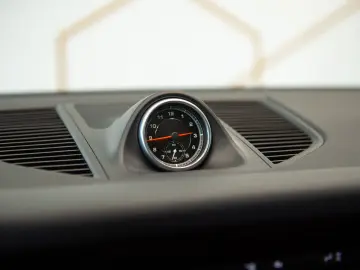 Porsche Macan 2.0 PDK