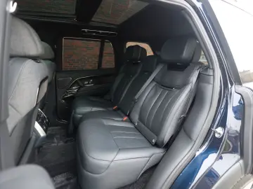 LAND ROVER Range Rover P550e SV   Pano - AHK - Meridian
