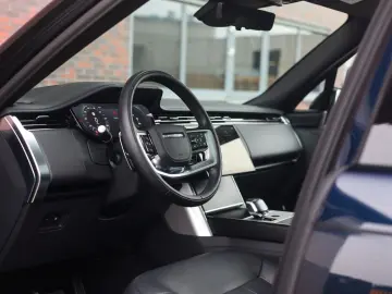 LAND ROVER Range Rover P550e SV   Pano - AHK - Meridian