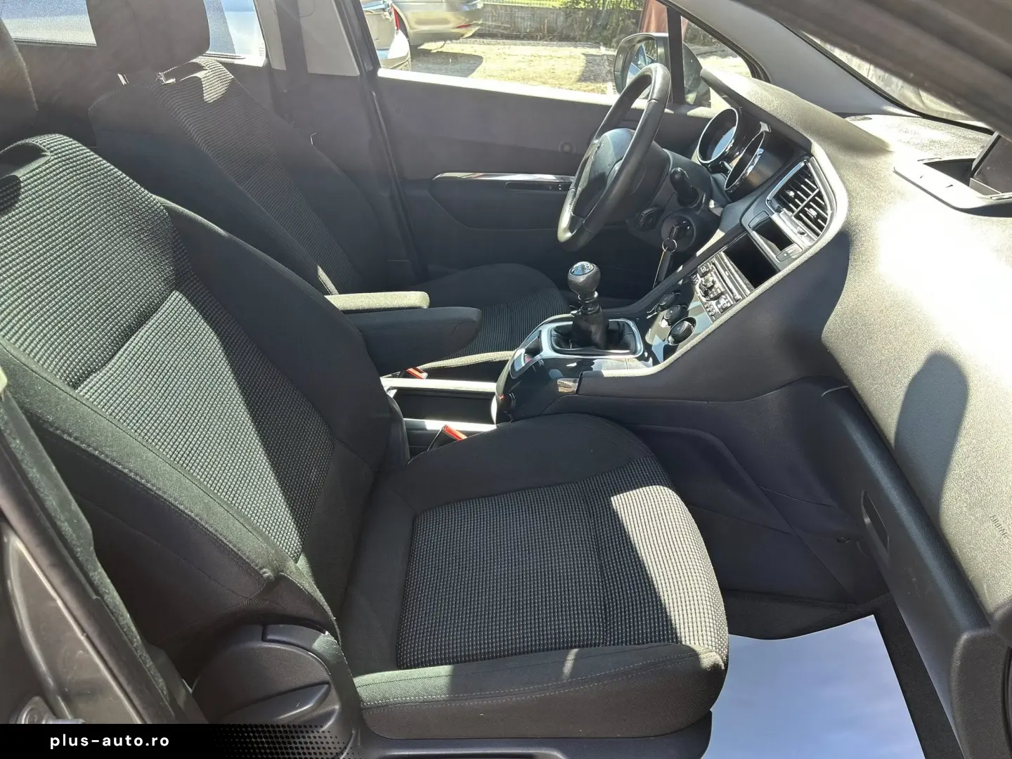 Peugeot 5008 2.0 D 2011 Euro 5