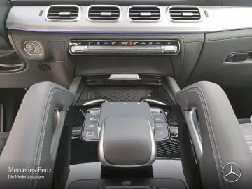 MERCEDES-BENZ GLS 63 4M AMG Premium  Pano AHK Ride  Drivers