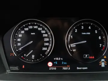 BMW X2 25E MODEL EDITION GOLDPLAY