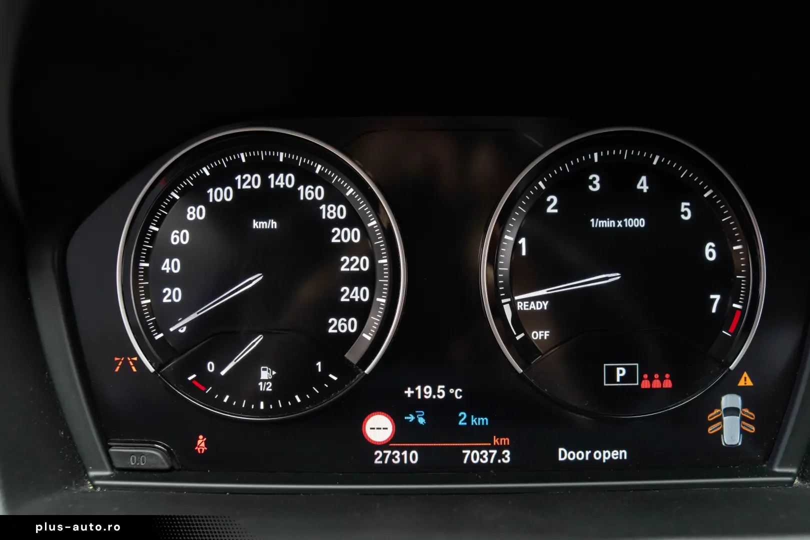 BMW X2 25E MODEL EDITION GOLDPLAY