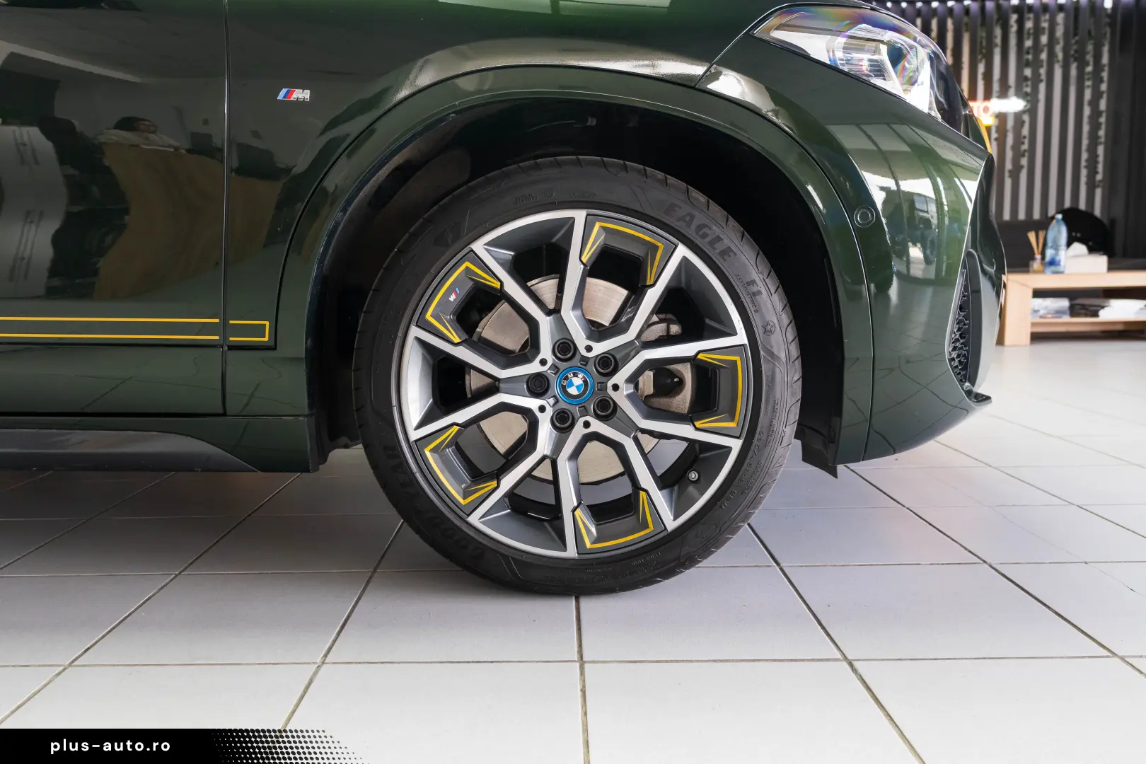 BMW X2 25E MODEL EDITION GOLDPLAY