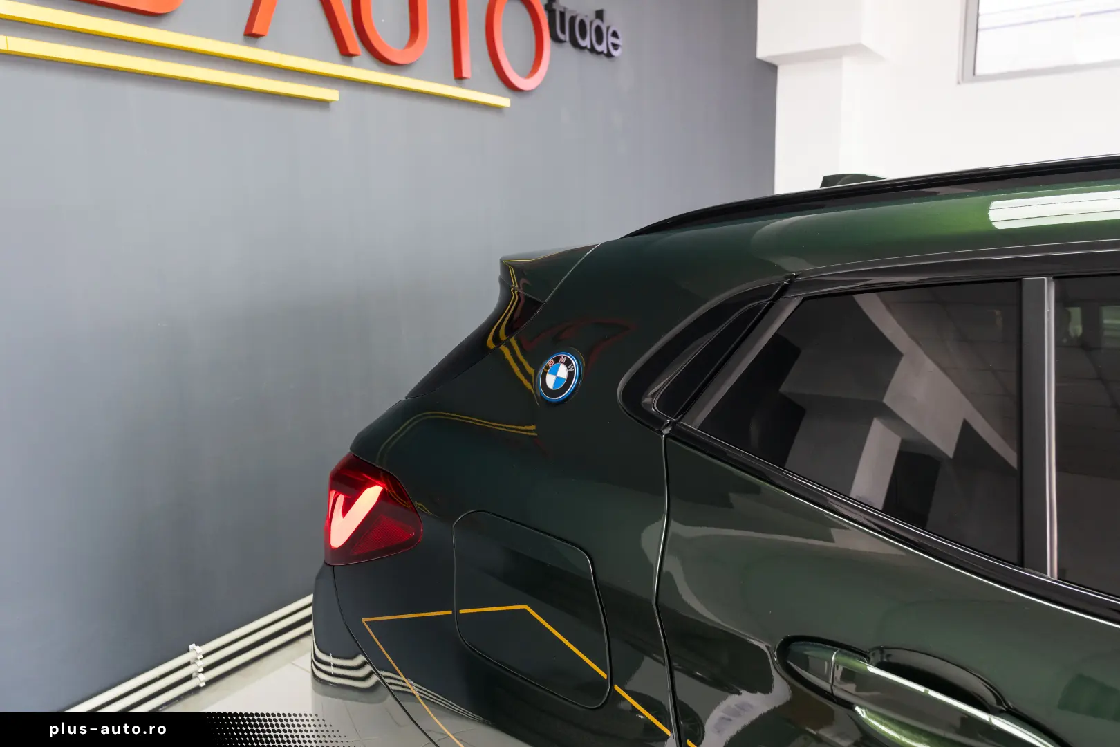 BMW X2 25E MODEL EDITION GOLDPLAY