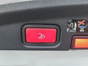 MERCEDES-BENZ AMG E 53 4M  Cabrio PerfAGA KeyGo Burm&hellip;