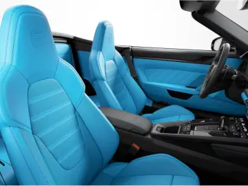 Porsche 992 911 Carrera 4 GTS Cabrio InnoDrive