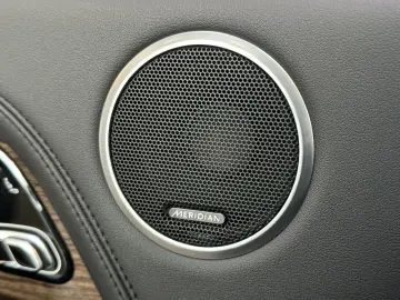 LAND ROVER Range Rover D350 Pano Leder Matrix Meridian