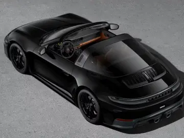 Porsche 992 911 Targa 4 GTS Burmester Clubleder