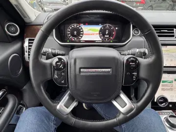 LAND ROVER Range Rover HSE LFW Pano Ebony-Sitze PremiumLED