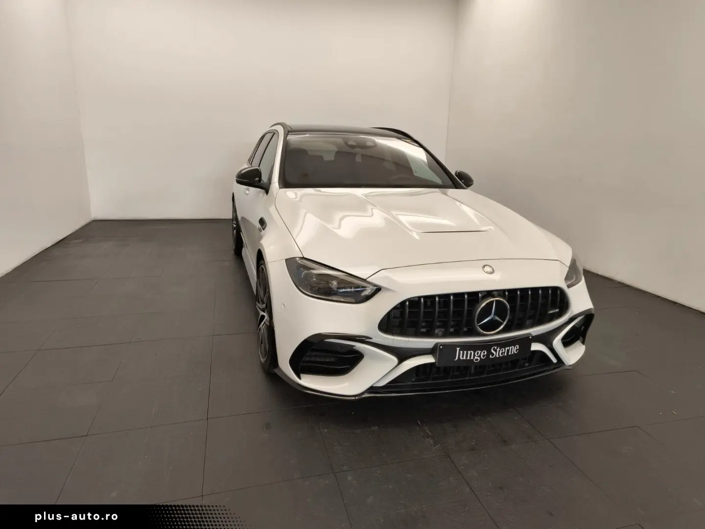 MERCEDES-BENZ C 63T SE Performance Drivers AHK Pano Night 20