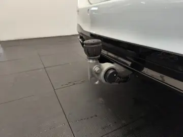 MERCEDES-BENZ C 63T SE Performance Drivers AHK Pano Night 20