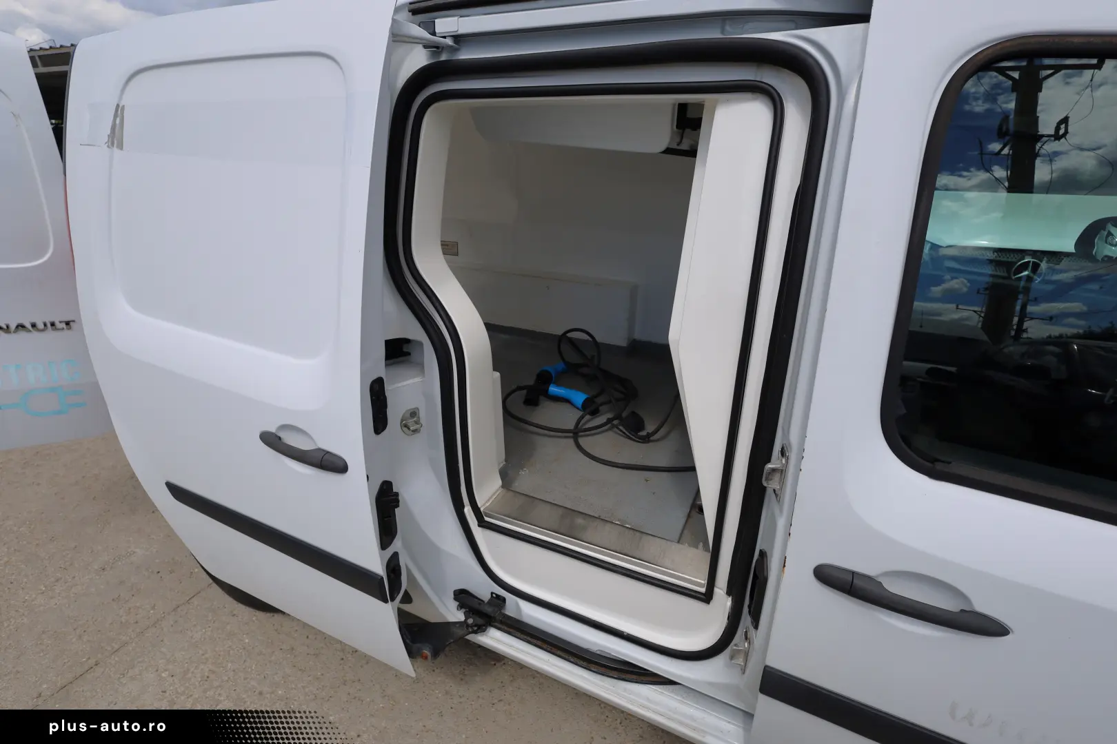 Renault Kangoo L2H1 Electric 44KW Frigo