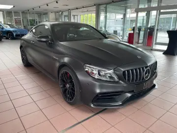 MERCEDES-BENZ C 63 AMG Coupe ACC PANO BURMESTER DRIV…