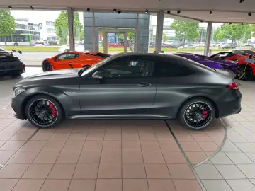 MERCEDES-BENZ C 63 AMG Coupe ACC PANO BURMESTER DRIV…
