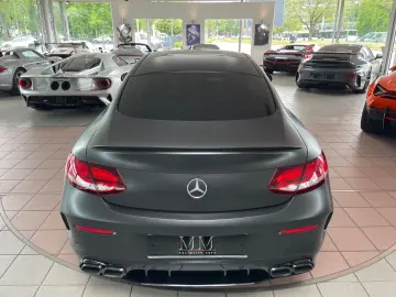 MERCEDES-BENZ C 63 AMG Coupe ACC PANO BURMESTER DRIV…