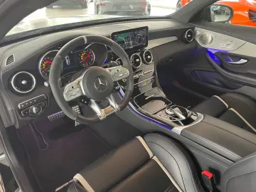 MERCEDES-BENZ C 63 AMG Coupe ACC PANO BURMESTER DRIV…
