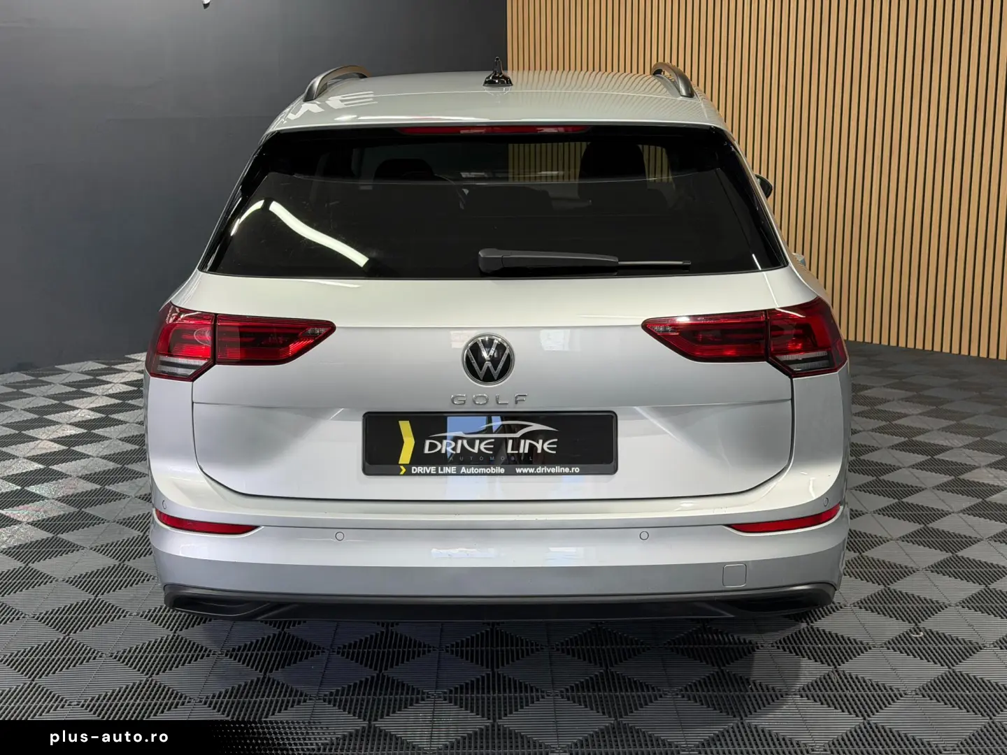 VOLKSWAGEN Golf Variant 2.0 TDI SCR Life