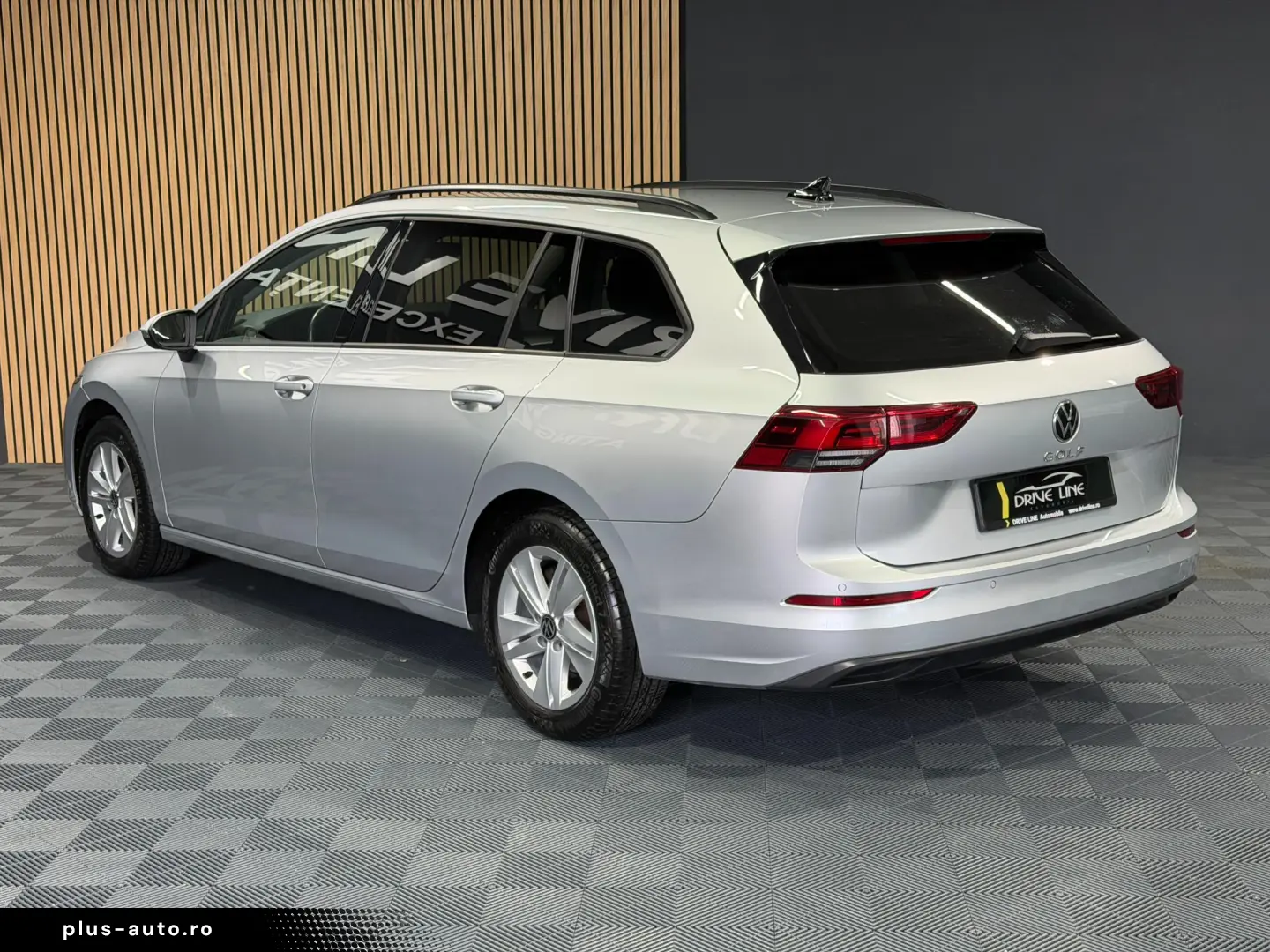 VOLKSWAGEN Golf Variant 2.0 TDI SCR Life