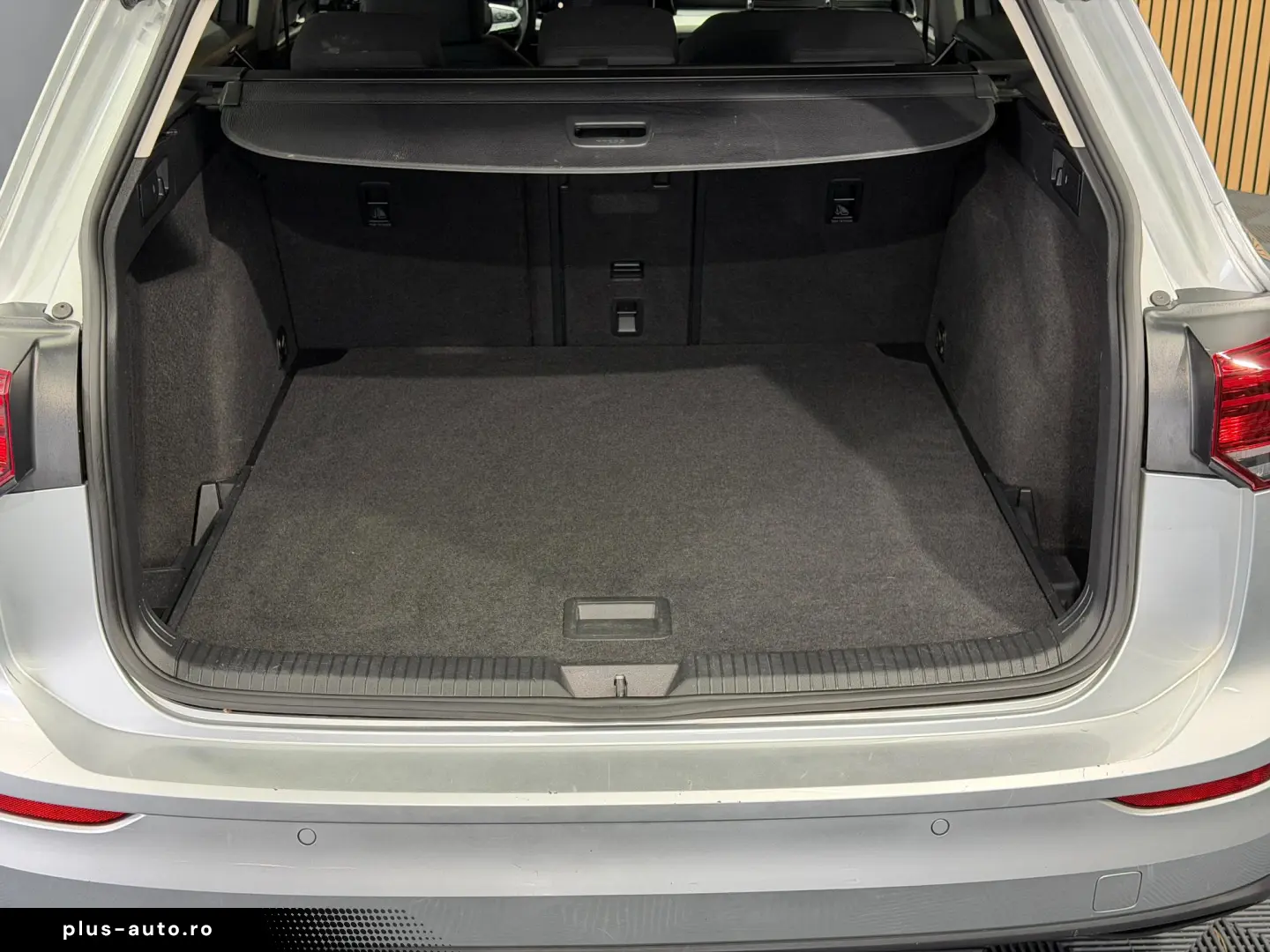 VOLKSWAGEN Golf Variant 2.0 TDI SCR Life