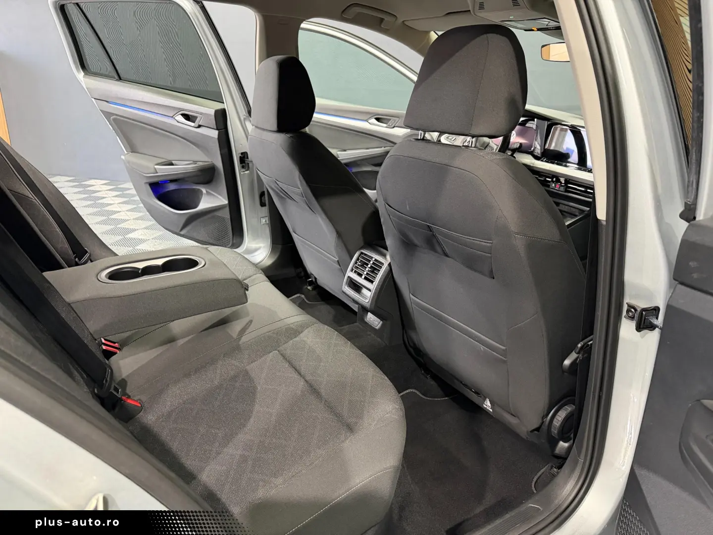 VOLKSWAGEN Golf Variant 2.0 TDI SCR Life