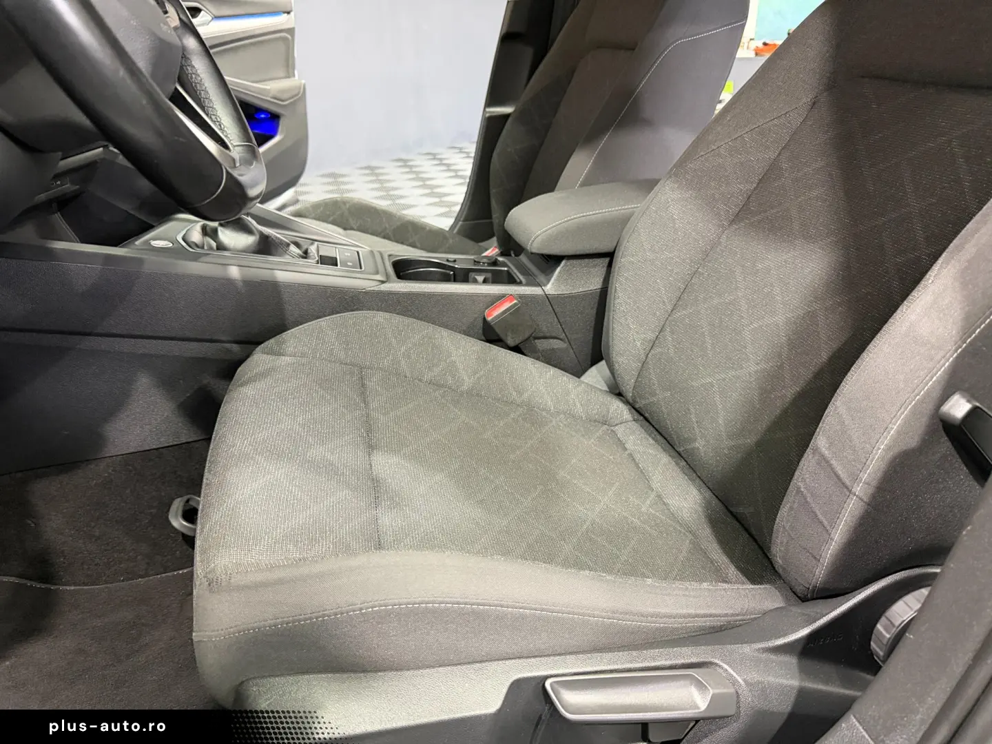 VOLKSWAGEN Golf Variant 2.0 TDI SCR Life