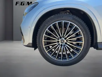 MERCEDES-BENZ GLC 220 d AMG Pano 360 Mem DigiLi AHK …