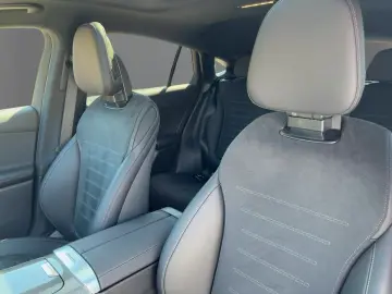 MERCEDES-BENZ GLC 220 d AMG Pano 360 Mem DigiLi AHK …