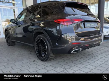 MERCEDES-BENZ GLC 220 d 4M AMG Night AHK Sound Kam Ambie 20