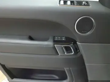 LAND ROVER Range Rover Sport D250 HSE Dynamic Navi